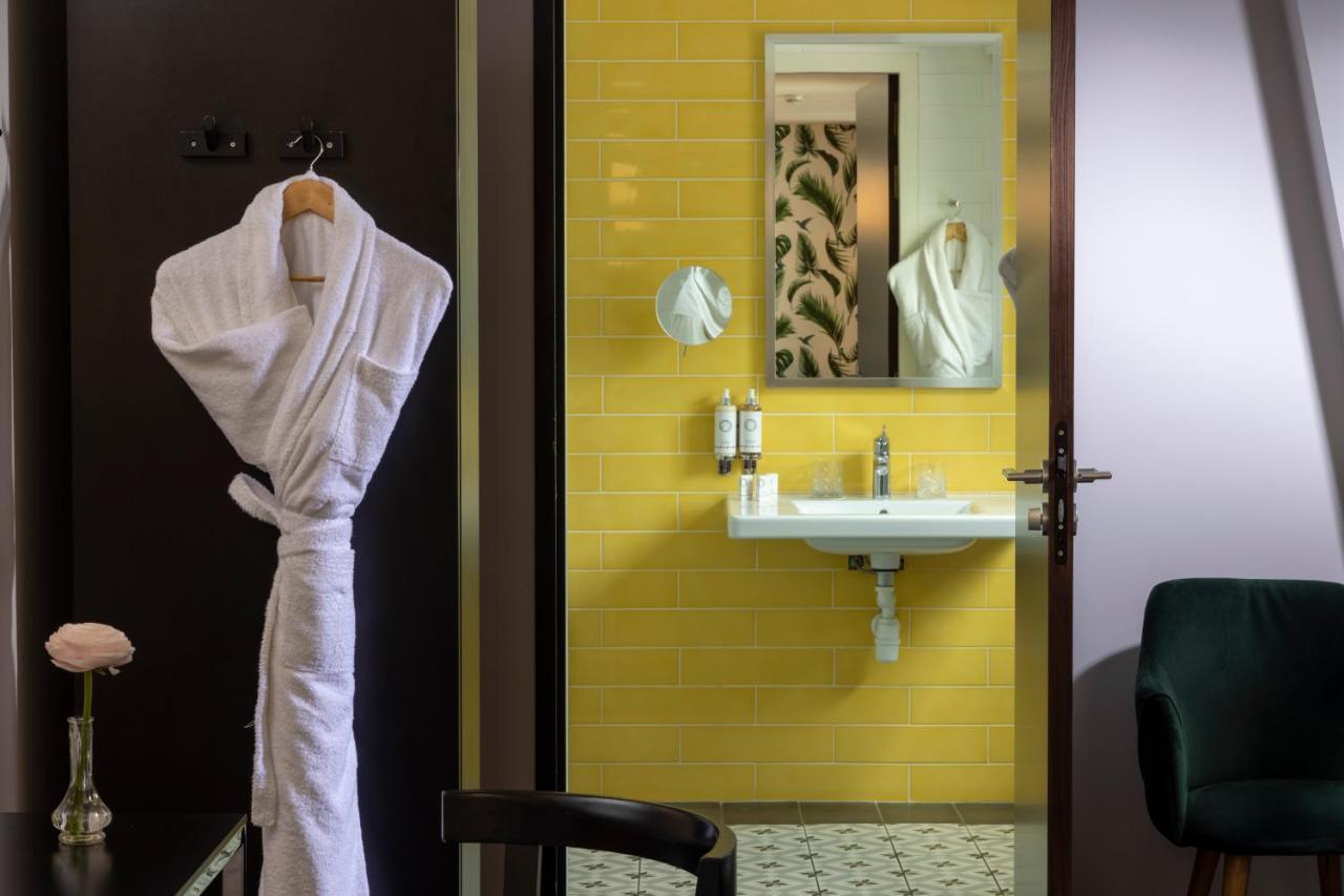 Les Matins De Paris & Spa Екстериор снимка