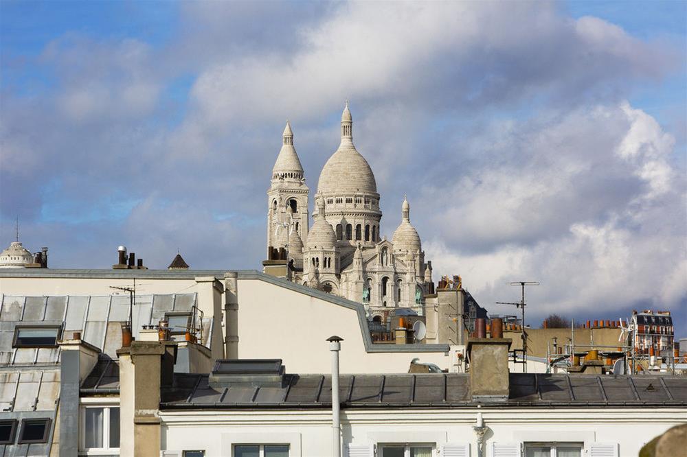 Les Matins De Paris & Spa Екстериор снимка