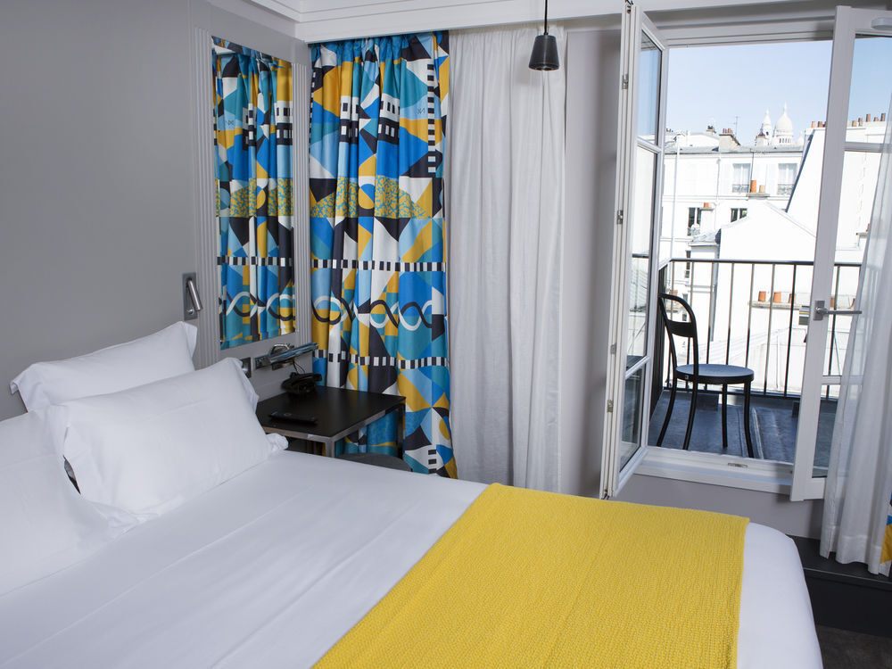 Les Matins De Paris & Spa Екстериор снимка